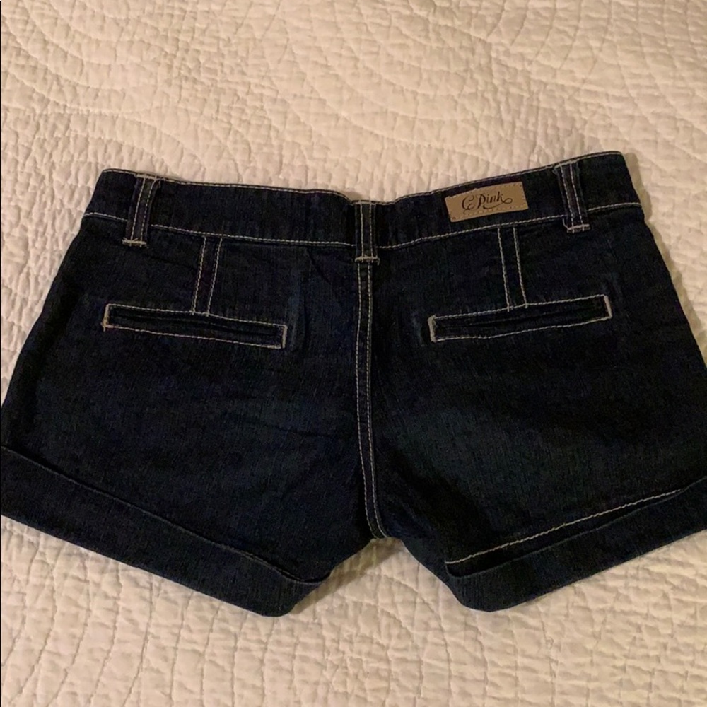 Dark jean cuffed shorts - Picture 3 of 4